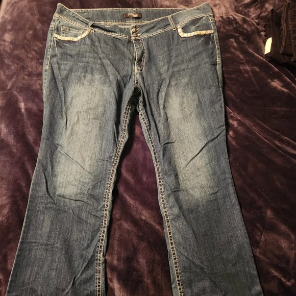Stitch Star Bling Thick Stitch Boot Cut Denim Jeans Plus Size 26W - Picture 1 of 14